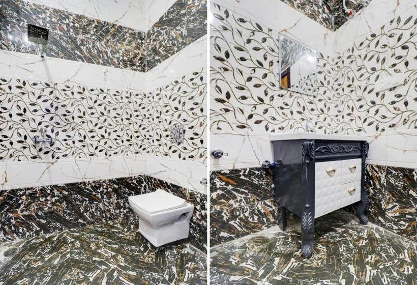 فندق Oyo 77271 Riverview