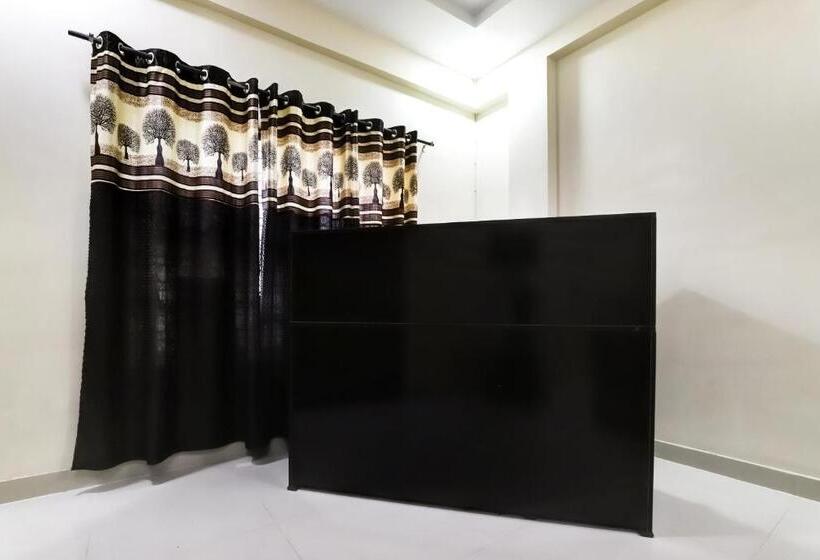 هتل Oyo 77286 Shridhar Service Apartment