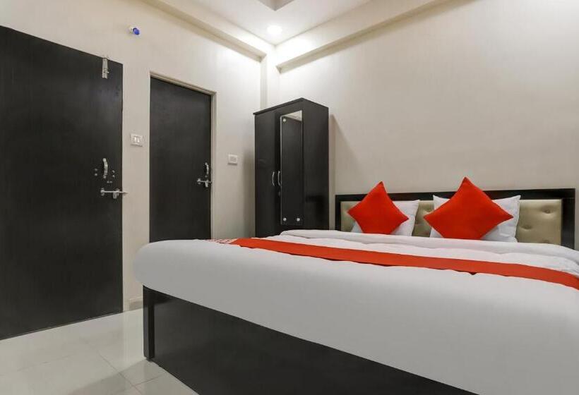 هتل Oyo 77286 Shridhar Service Apartment
