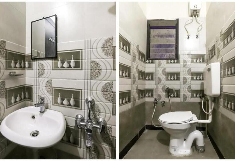 هتل Oyo 77286 Shridhar Service Apartment