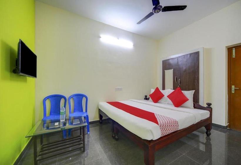 בית מלון כפרי Oyo 77801 Golden Park