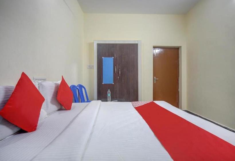 בית מלון כפרי Oyo 77801 Golden Park