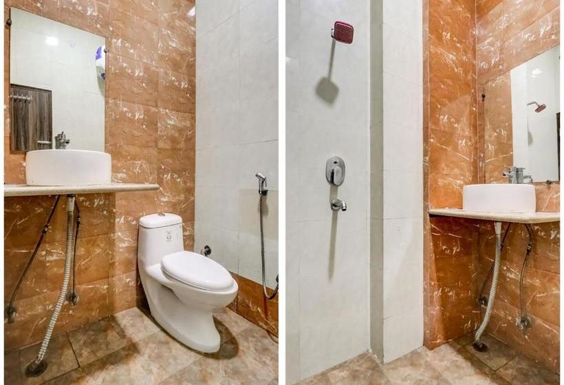 호텔 Oyo 77865  555