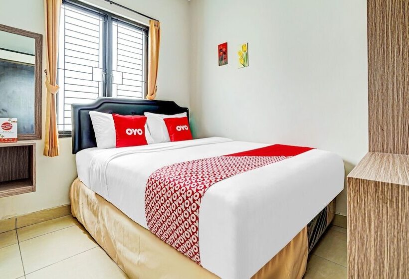 Отель Oyo 90211 Isidji Inn