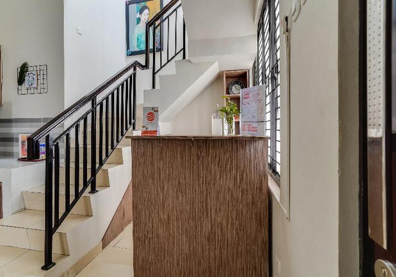 Отель Oyo 90211 Isidji Inn