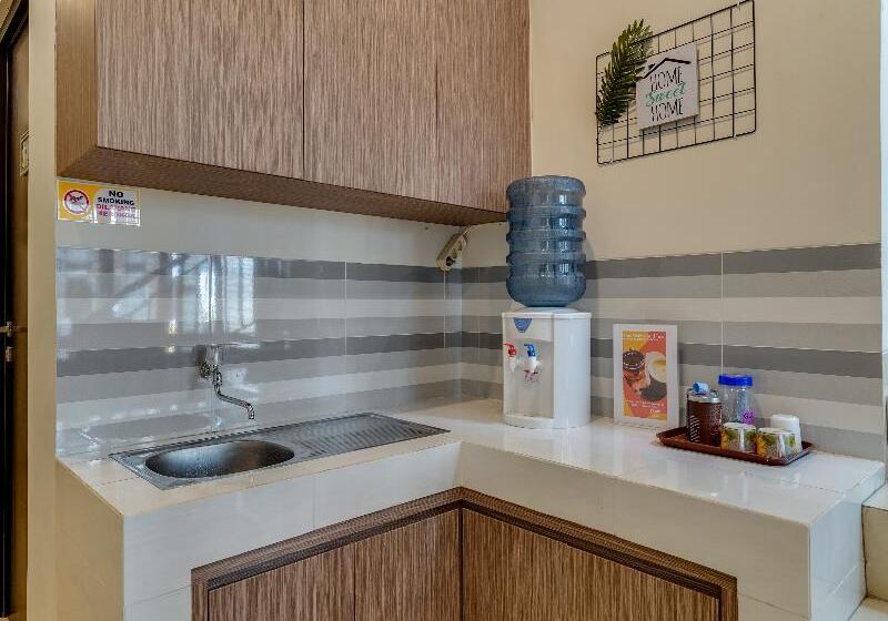 Отель Oyo 90211 Isidji Inn