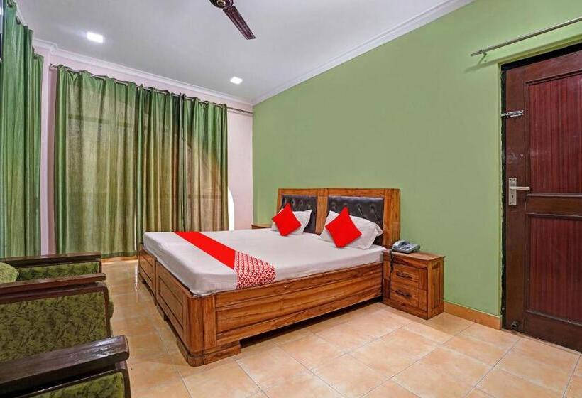 Отель Oyo Bly115 Bonzer