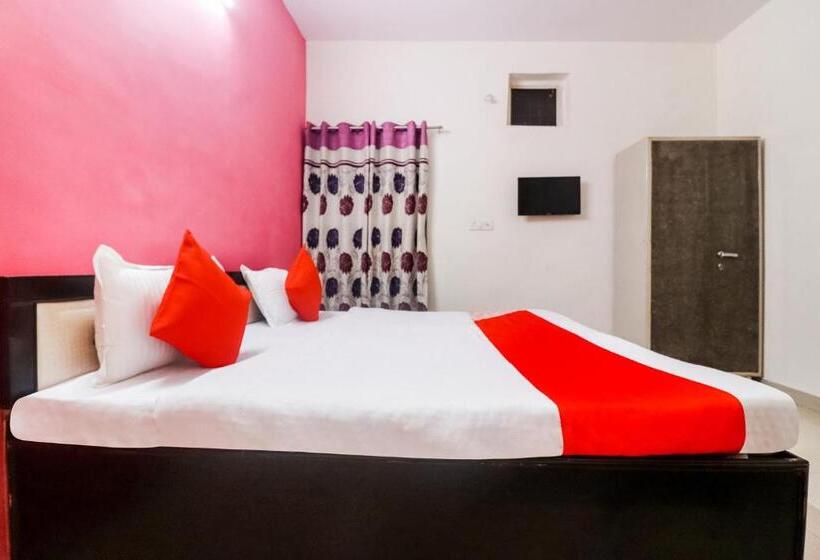 فندق O Virat Inn