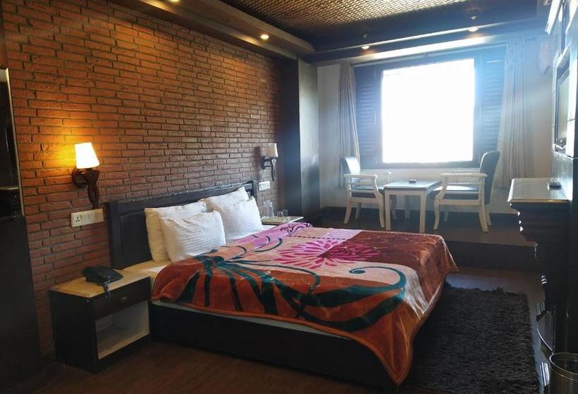 ホテル Parkwood At Mall Road