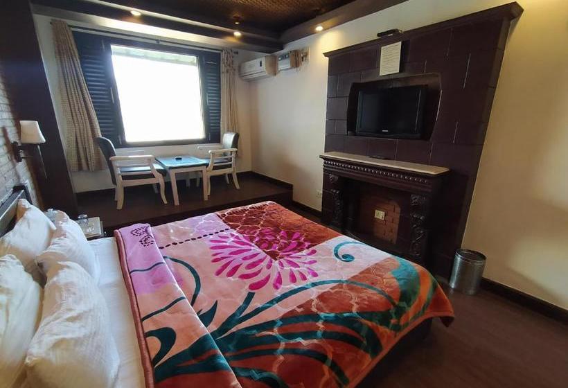 ホテル Parkwood At Mall Road