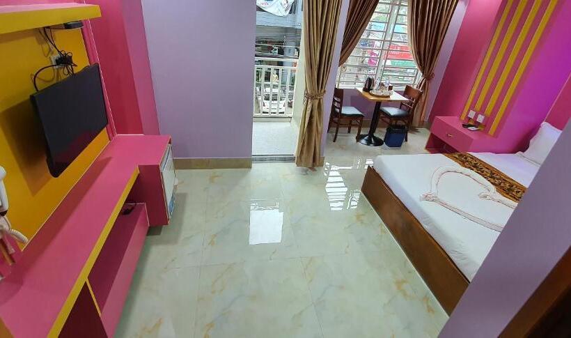 فندق Pheng Chenda