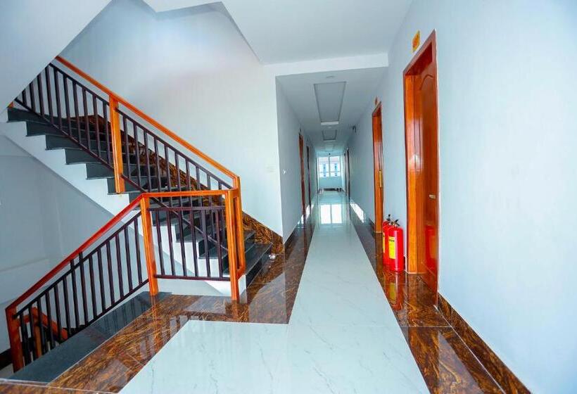 בית מלון כפרי Pheng Chenda