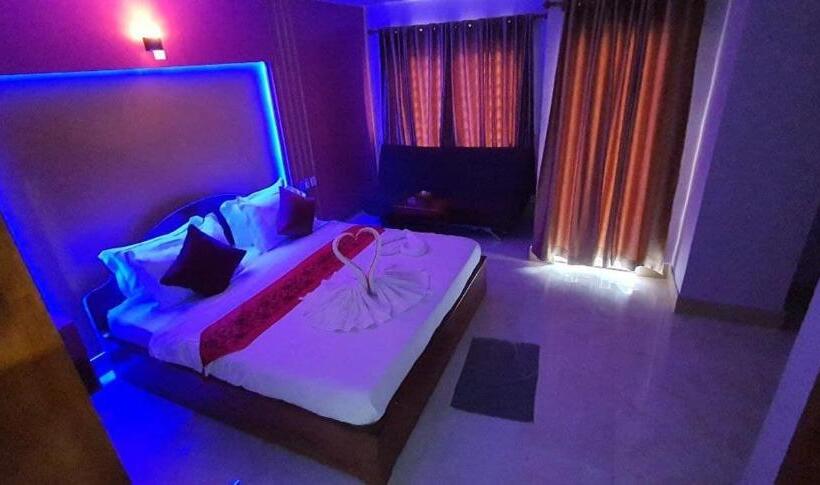 בית מלון כפרי Pheng Chenda