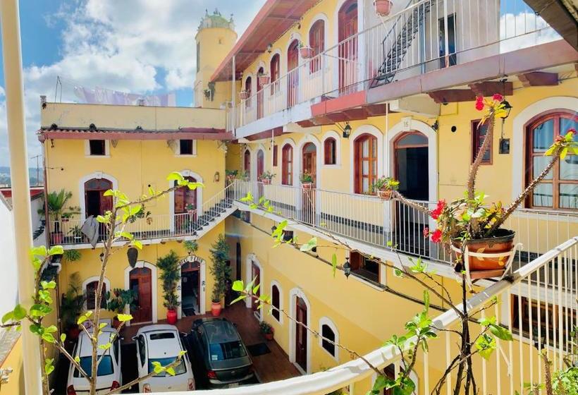 Отель Real De Juarez