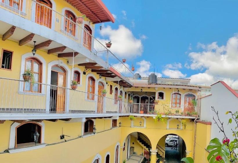 Отель Real De Juarez