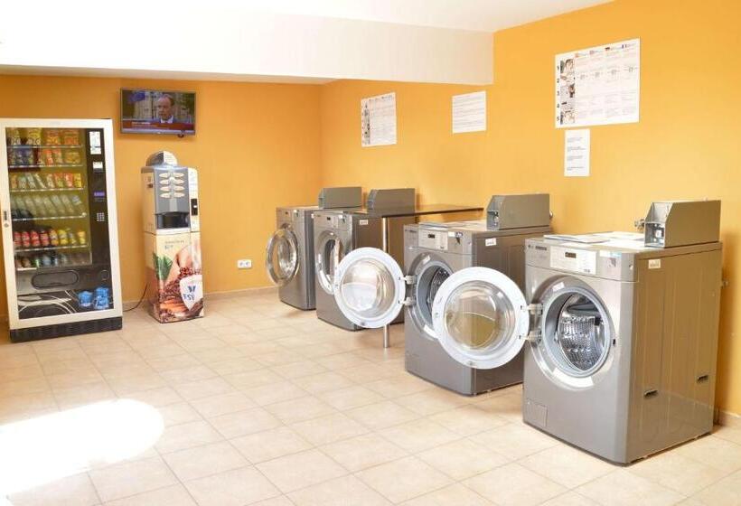 酒店 Sands Beach Active Resort