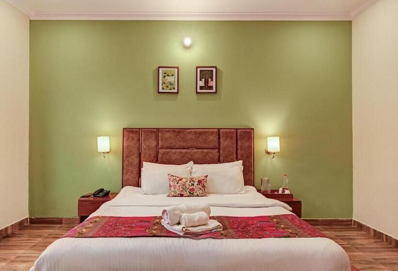 בית מלון כפרי Sethi Legacy