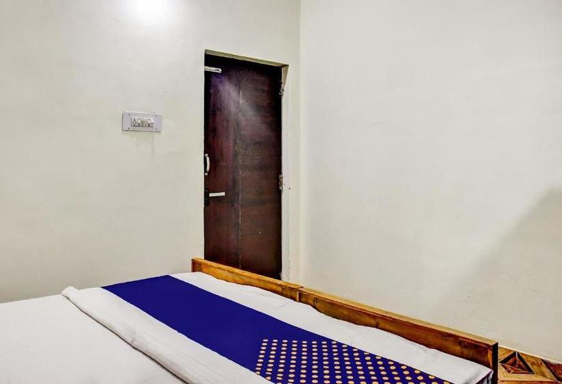 فندق Spot On 77919  Jumanji 2