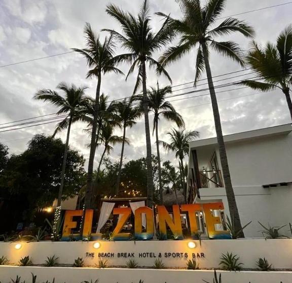 The Beach Break Hotel El Zonte