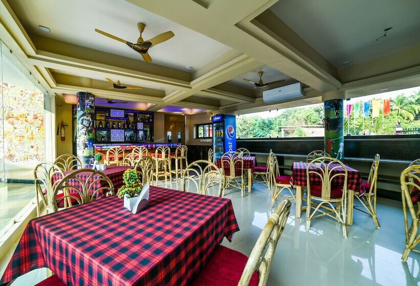 ホテル The Center Court Resort & Spa