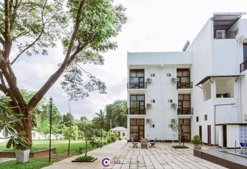 호텔 The Grand Pearl Resort