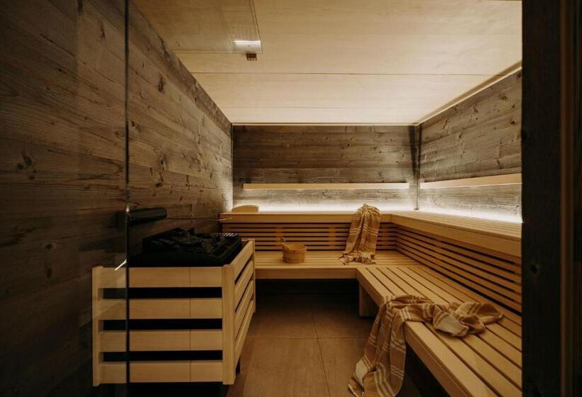 Отель Uncle Jacks