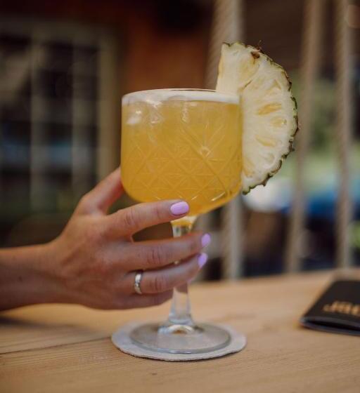 Отель Uncle Jacks