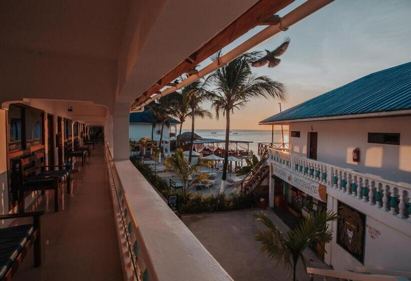 ホテル Zenobia Beach Resort