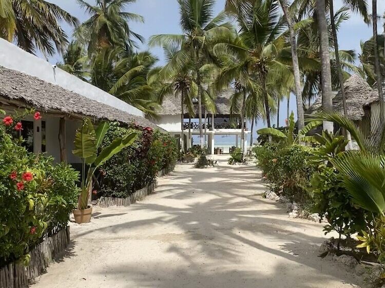 Maisha Matamu Beach Hotel Paje