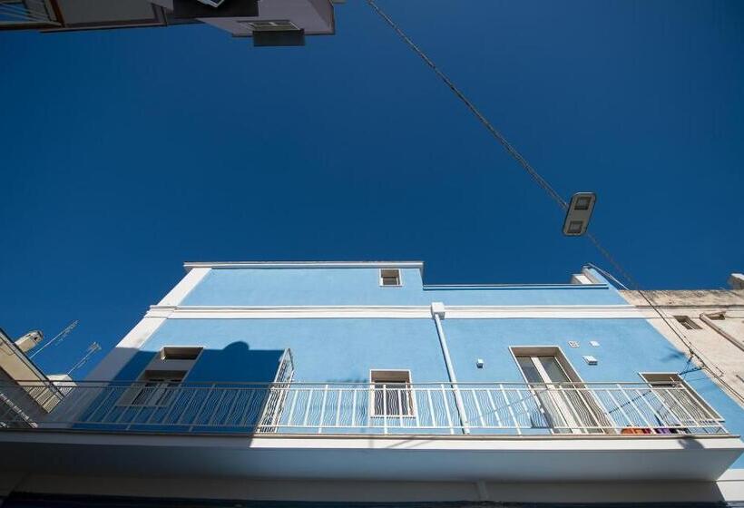 פנסיון Ai Cappuccini Guest House