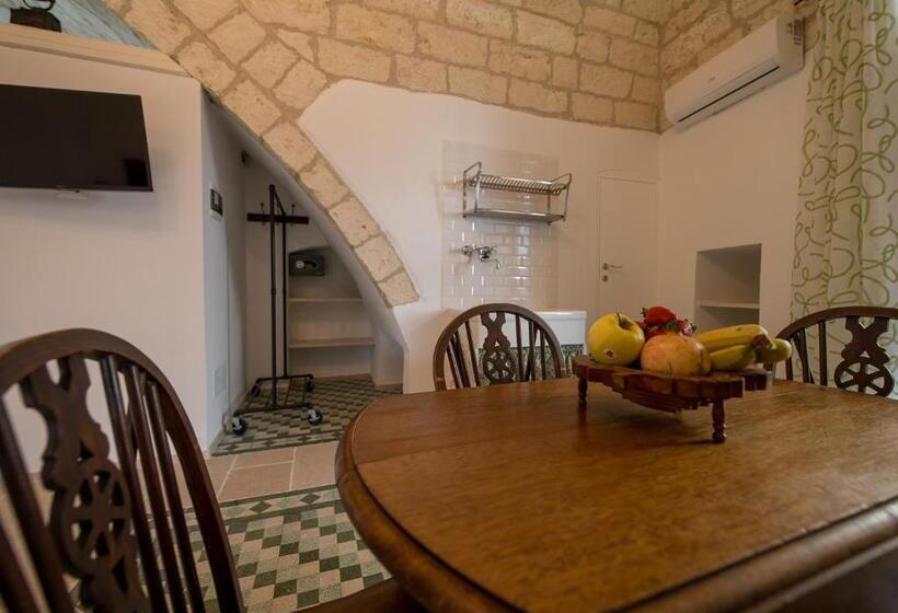 פנסיון Ai Cappuccini Guest House