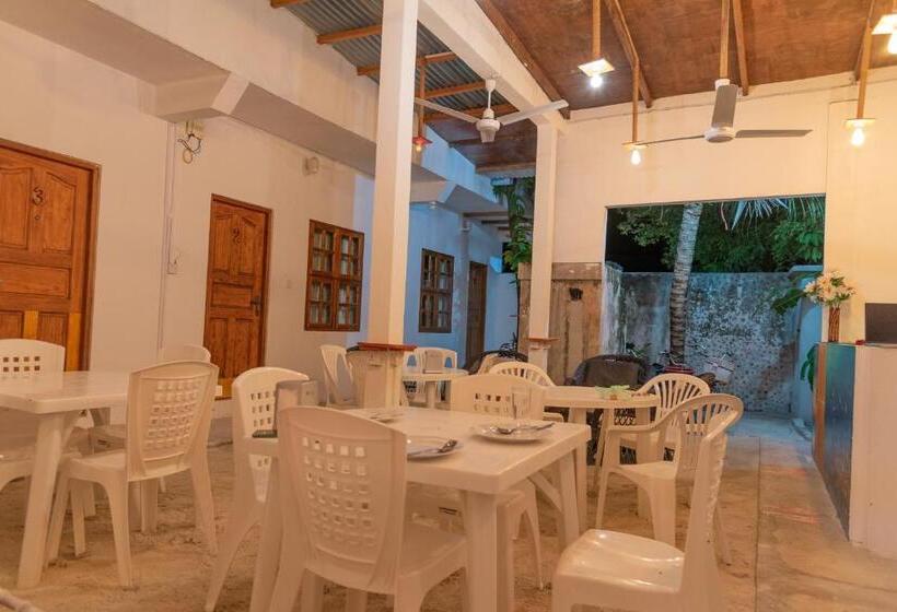 پانسیون Chao Guest House