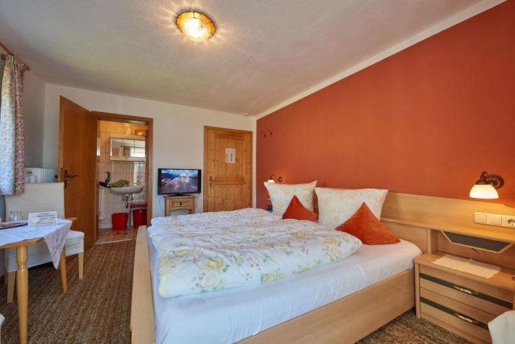 פנסיון Gästehaus Häuslweber