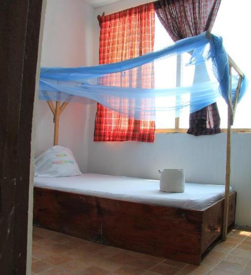 Пансион Homeland Swahili Lodge Nungwi Backpacker Apartments Budget