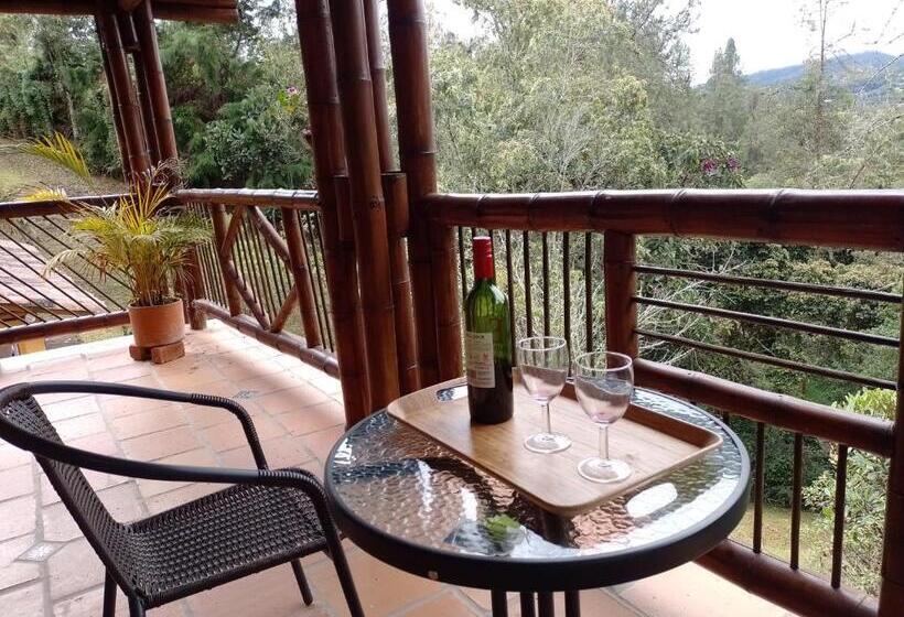 پانسیون La Casona Del Retiro