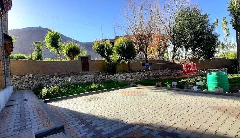 ペンション Ladakh Country Inn