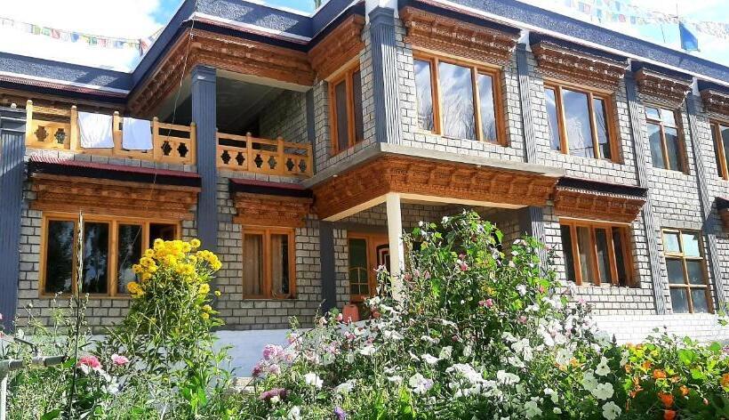Pensão Ladakh Country Inn