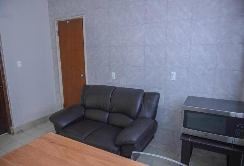 פנסיון Room In Apartment - 16 Studio In Torreon Jardin