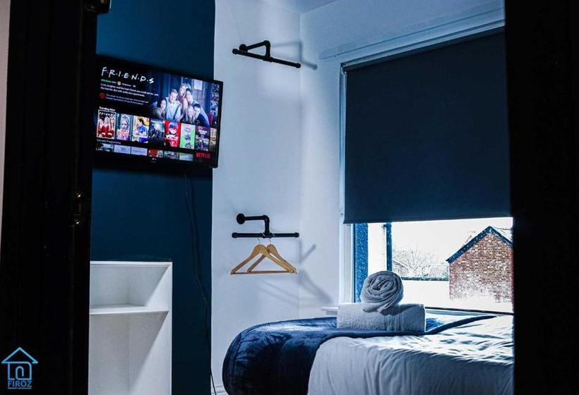 膳宿费 York Contractor House  Free Road Side Parking, Town Centre Location, Free Wifi & Netflix By Firoz Pr