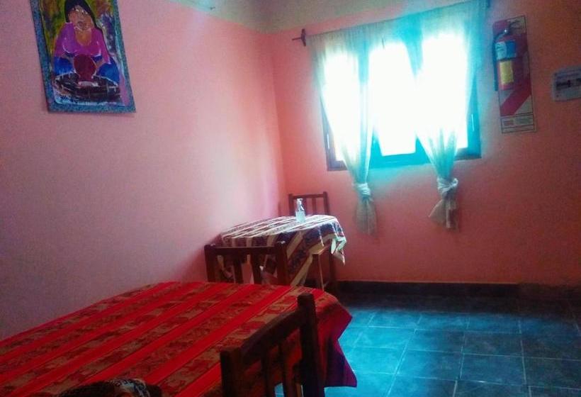 הוסטל Hospedaje Ale