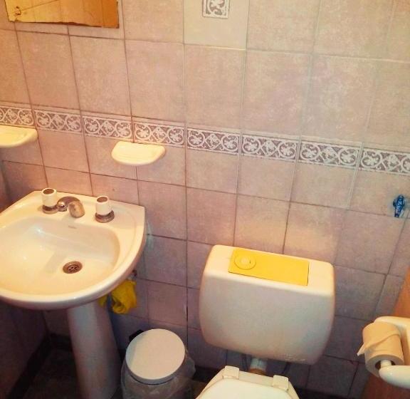 הוסטל Hospedaje Ale