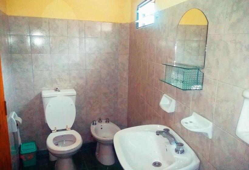 הוסטל Hospedaje Ale