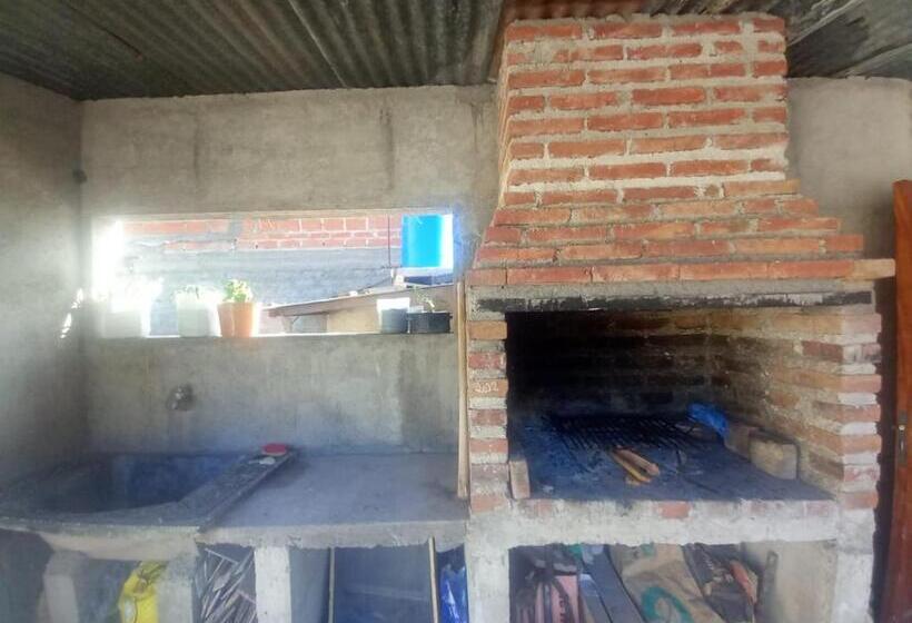 הוסטל Hospedaje Ale