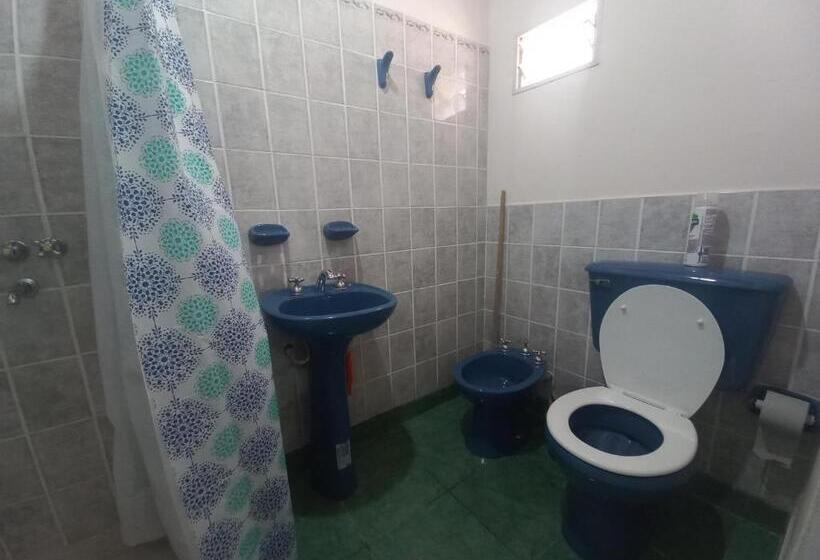 הוסטל Hospedaje Ale