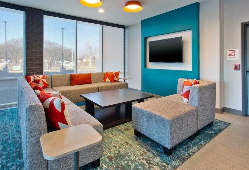 Avid Hotels   Detroit   Warren, An Ihg