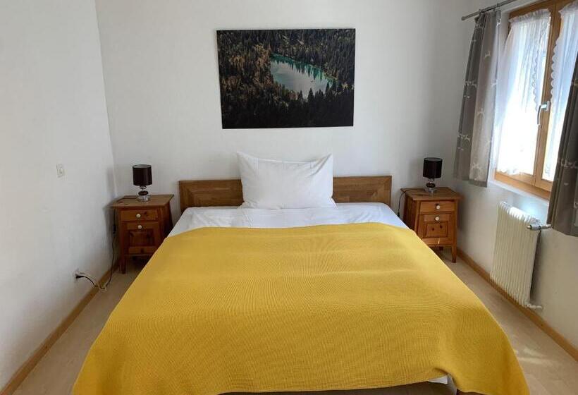 צימר Waldheim Pension Laax