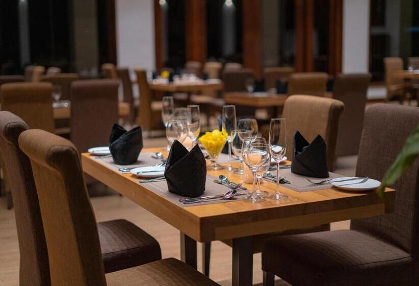 Birds Resort Hambantota