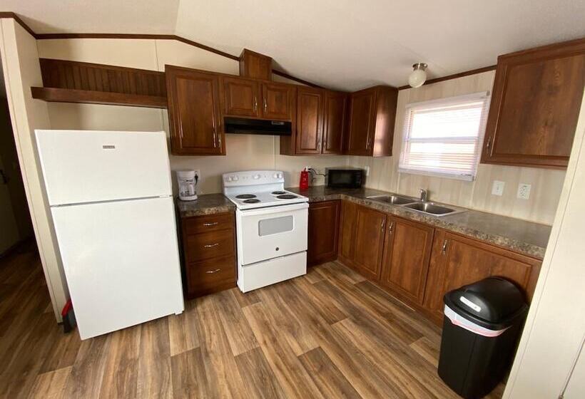 Custom Touch Village Sulphur