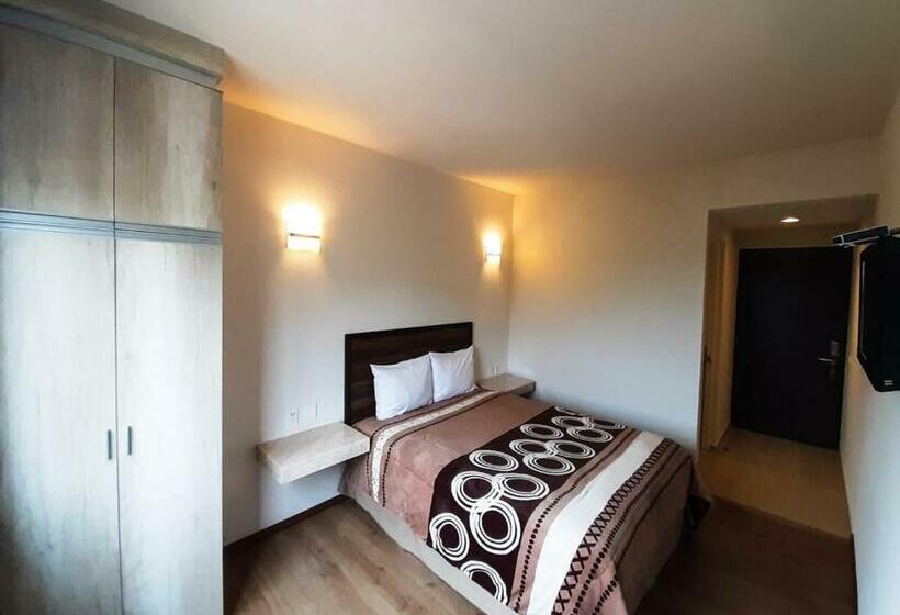 호텔 9 Manantiales Express