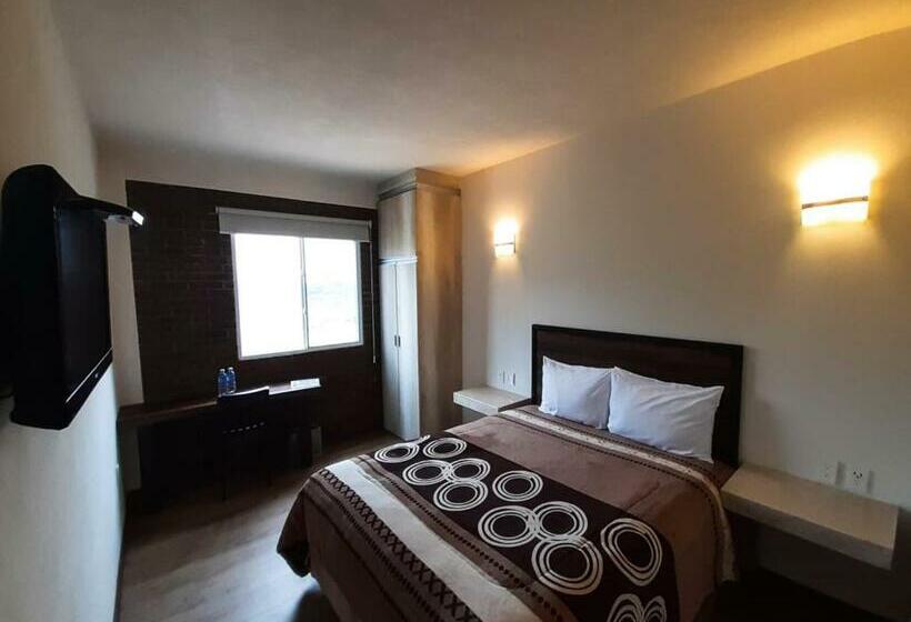 호텔 9 Manantiales Express